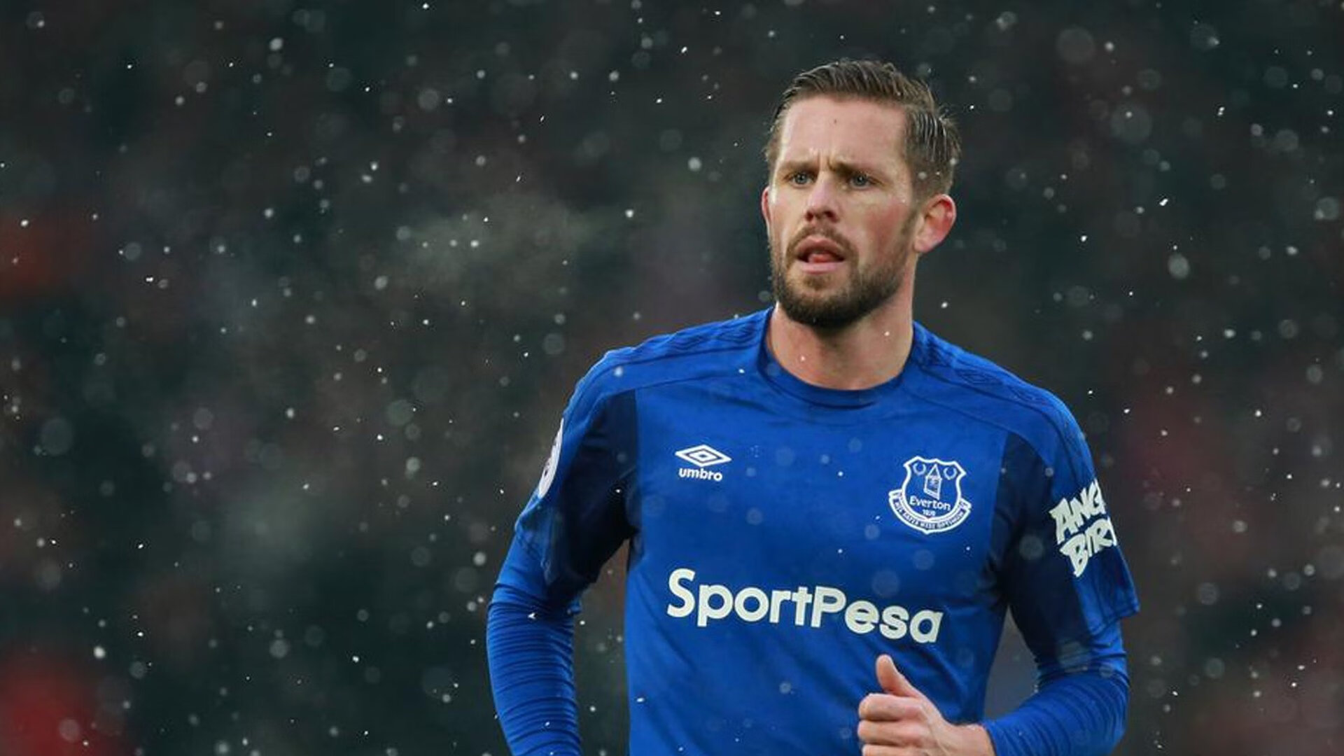 王牌与脊梁，当班凯罗接管比赛，勇士的团队信条正被悄然改写？