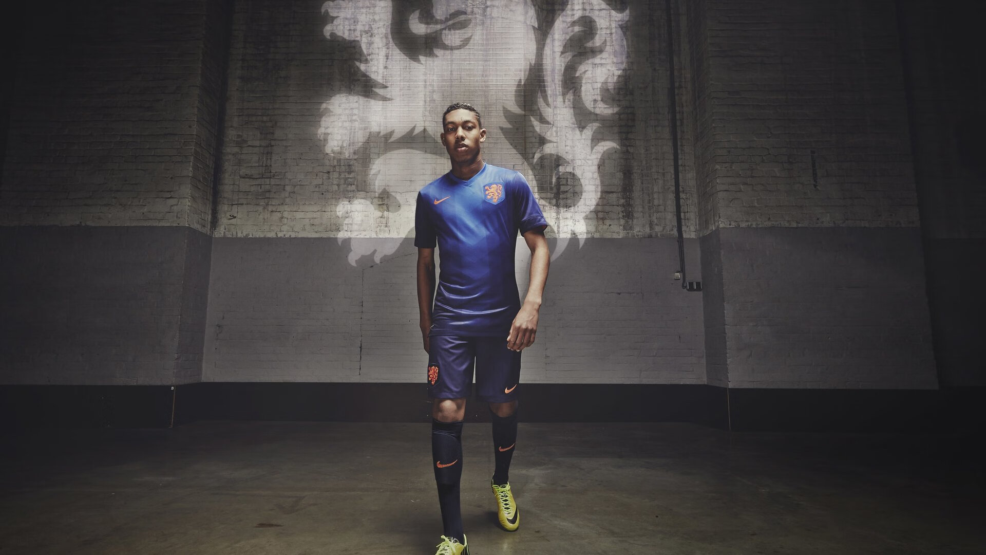 F1街道赛之夜，苏亚雷斯如何成为攻防转换的隐形操盘手？